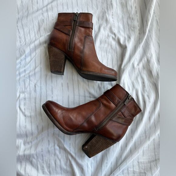 Frye Patty Riding Boots Redwood Size 6.5 M brown leather booties - Picture 4 of 12